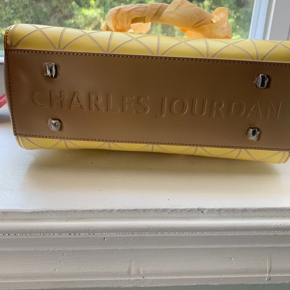 Handbag - Picture 5 of 5